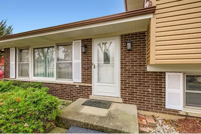 517 E Weathersfield Way, Schaumburg, IL 60193 - Photo 4