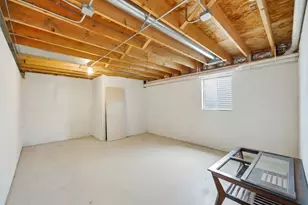 24325 S Meadowood Rd, Crete, IL 60417 - Photo 20