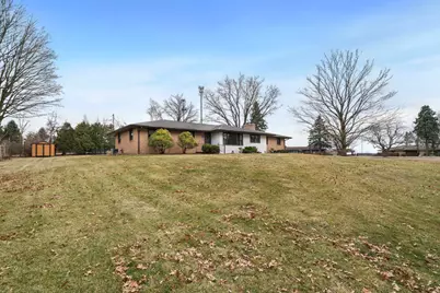 7605 Meander Drive, Rockford, IL 61107 - Photo 4