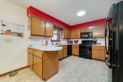 7605 Meander Drive, Rockford, IL 61107 - Photo 16