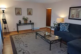 1811 Oregon Ave, Rockford, IL 61108 - Photo 10