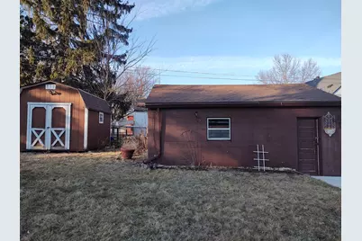 1811 Oregon Avenue, Rockford, IL 61108 - Photo 8