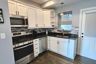 2148 N Sawyer Ave, Chicago, IL 60647 - Photo 6