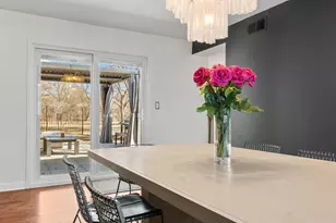 8 Rob Rd, Mount Prospect, IL 60056 - Photo 14