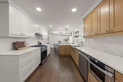 526 S Springinsguth Road, Schaumburg, IL 60193 - Photo 14