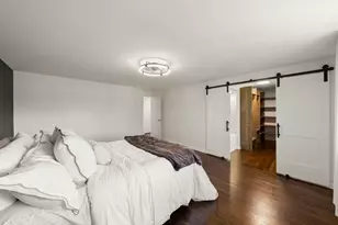 526 S Springinsguth Rd, Schaumburg, IL 60193 - Photo 22