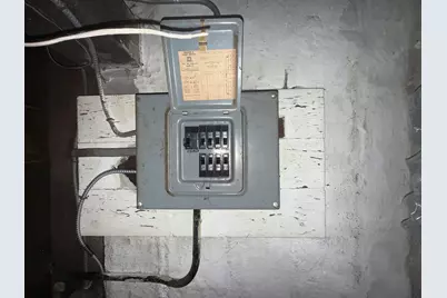 12121 S Wallace Street, Chicago, IL 60628 - Photo 14