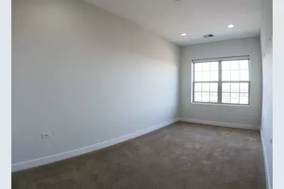 4447 N Kedzie Avenue #505, Chicago, IL 60625 - Photo 8