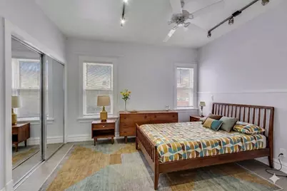 2047 N Lavergne Avenue, Chicago, IL 60639 - Photo 8