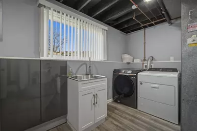 2469 Parkwood Lane, Des Plaines, IL 60018 - Photo 16