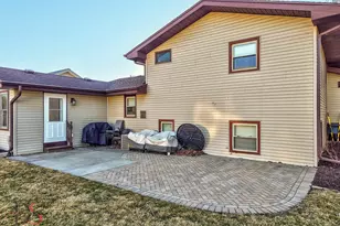 2704 Cherie Ln, Ottawa, IL 61350 - Photo 26