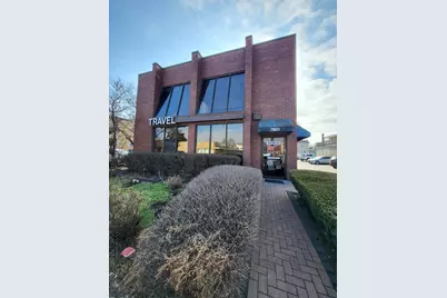 7851 Ogden Avenue #D, Lyons, IL 60534 - Photo 1