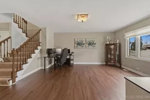 1601 Castbourne Ct, Wheaton, IL 60189 - Photo 8