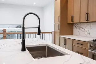 2216 N Talman Ave, Chicago, IL 60647 - Photo 10