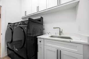 2216 N Talman Ave, Chicago, IL 60647 - Photo 26