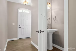 980 Sears Cir, Elburn, IL 60119 - Photo 4