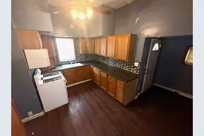 500 Strong Avenue, Joliet, IL 60433 - Photo 4