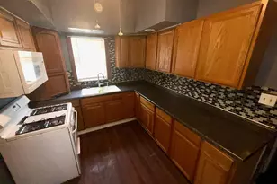 500 Strong Ave, Joliet, IL 60433 - Photo 6