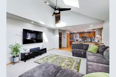313 Fox Bend Circle, Bolingbrook, IL 60440 - Photo 20