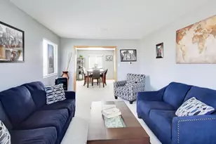 313 Fox Bend Cir, Bolingbrook, IL 60440 - Photo 8