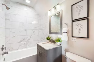 349 S Lake St, Grayslake, IL 60030 - Photo 8