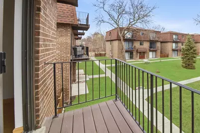 9803 Bianco Terrace #D, Des Plaines, IL 60016 - Photo 12