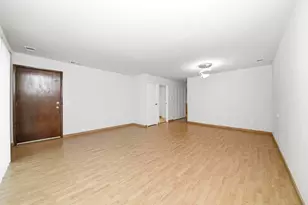 9803 Bianco Terrace, Des Plaines, IL 60016 - Photo 4