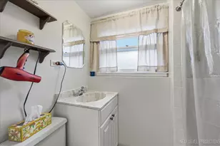 344 Sycamore Dr, Naperville, IL 60540 - Photo 18