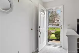 344 Sycamore Dr, Naperville, IL 60540 - Photo 6