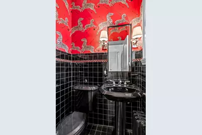 331 E Witchwood Lane, Lake Bluff, IL 60044 - Photo 14