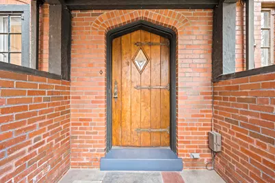 331 E Witchwood Lane, Lake Bluff, IL 60044 - Photo 2