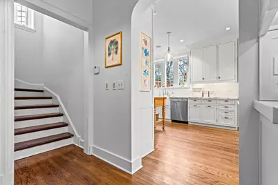 331 E Witchwood Lane, Lake Bluff, IL 60044 - Photo 24