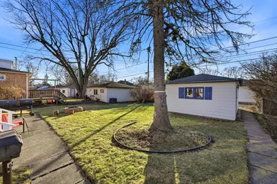 8144 Kildare Avenue, Skokie, IL 60076 - Photo 24
