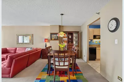 70 W Huron Street #1804, Chicago, IL 60654 - Photo 10