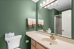 1029 Claremont Dr, Downers Grove, IL 60516 - Photo 18