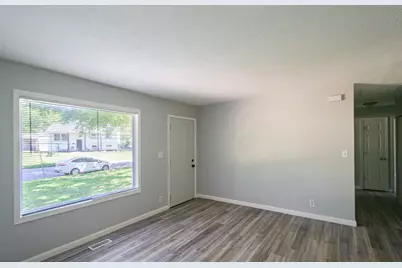 1607 Williamsburg Drive, Champaign, IL 61821 - Photo 2