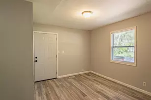 1607 Williamsburg Dr, Champaign, IL 61821 - Photo 12