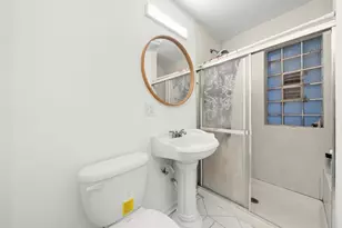 8100 S Houston Ave, Chicago, IL 60617 - Photo 22