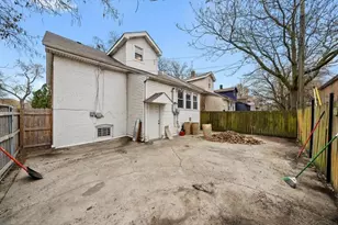 8100 S Houston Ave, Chicago, IL 60617 - Photo 44