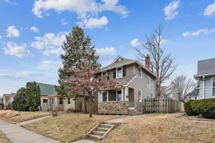 1542 43rd St, Rock Island, IL 61201 - Photo 2