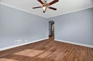 5317 S Justine St, Chicago, IL 60609 - Photo 6