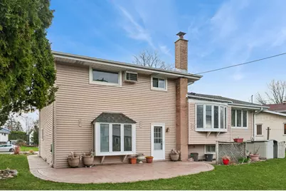 1305 E Mulberry Lane, Mount Prospect, IL 60056 - Photo 20