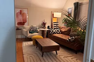 325 3rd St, Libertyville, IL 60048 - Photo 4