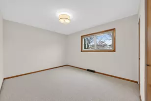 435 N Central Ave, Wood Dale, IL 60191 - Photo 18