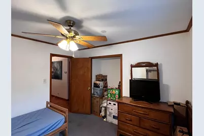 406 N Prospect Manor Avenue, Mount Prospect, IL 60056 - Photo 12