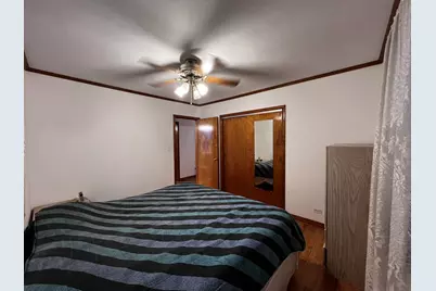 406 N Prospect Manor Avenue, Mount Prospect, IL 60056 - Photo 8