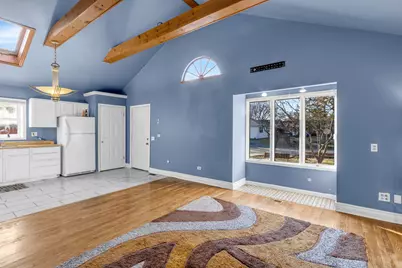 26235 N Walnut Avenue, Mundelein, IL 60060 - Photo 6