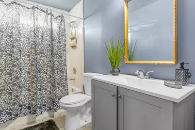 26235 N Walnut Avenue, Mundelein, IL 60060 - Photo 14