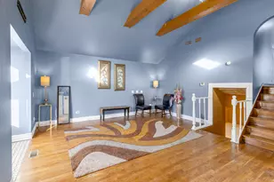 26235 N Walnut Ave, Mundelein, IL 60060 - Photo 4