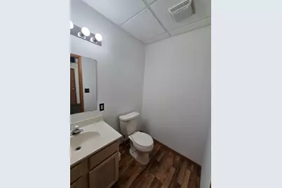 511 W Main Street #B, Genoa, IL 60135 - Photo 6